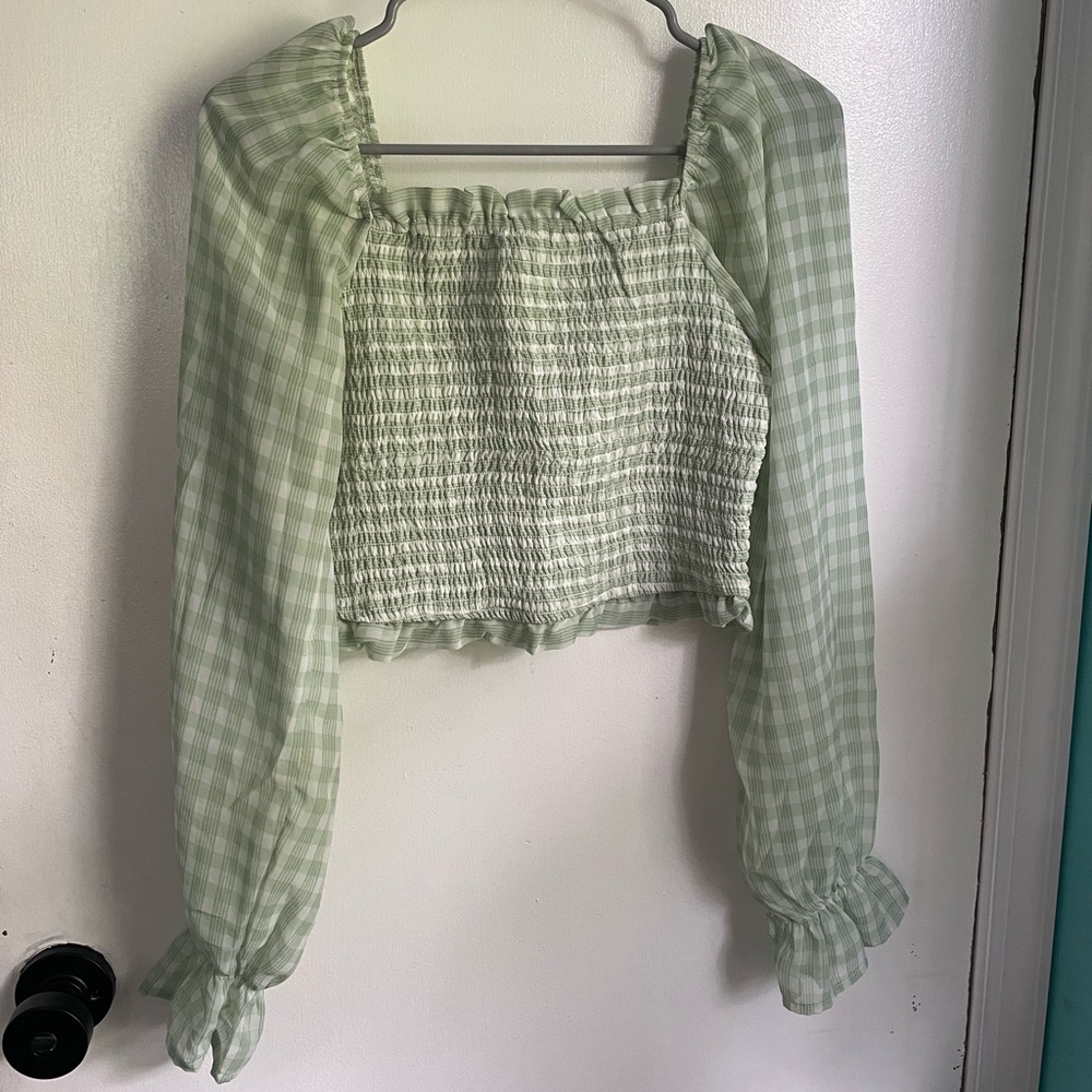 JAPRA Long Sleeved Crop Top